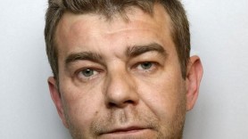 Un bărbat și-a omorât soția și fiica, fiind convins că amândouă aveau o relație cu un coleg de-al său de muncă